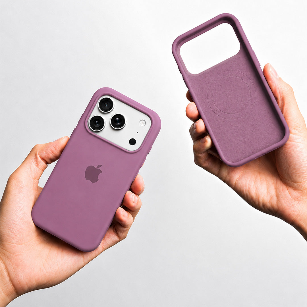 iPhone 17 Pro Max Silicone Case - Black Current